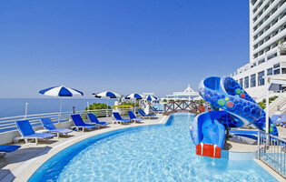 Korumar Hotel De Luxe - Kusadasi