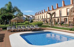 Ramada Hotel & Suites by Wyndham Costa del Sol - Fuengirola