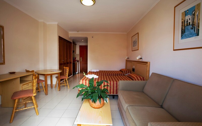 Be Smart Florida Plaza photo 8