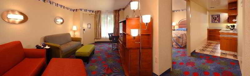 Disney's All Star Music Resort photo 6