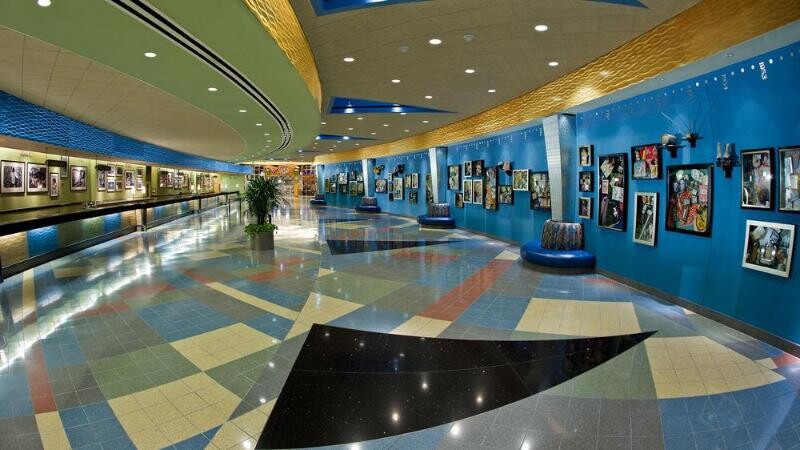 Disney's Pop Century photo 2