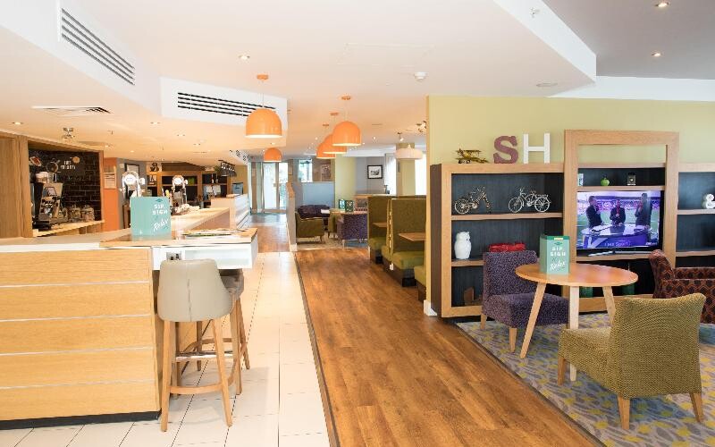 Holiday Inn Slough Windsor photo 9
