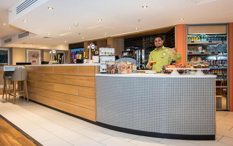 Holiday Inn Slough Windsor photo 5