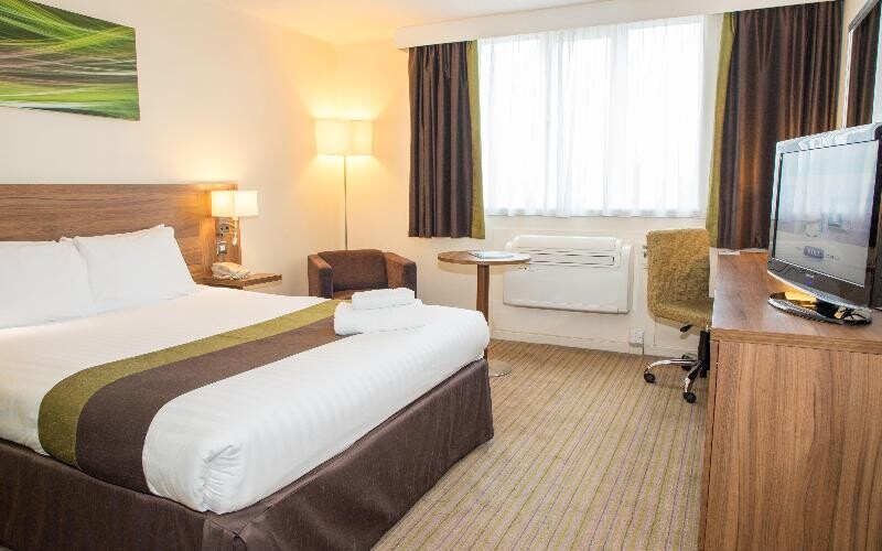 Holiday Inn Slough Windsor photo 16