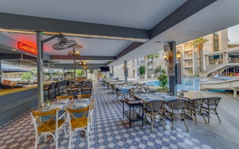 Alenz Suite Hotel photo 12