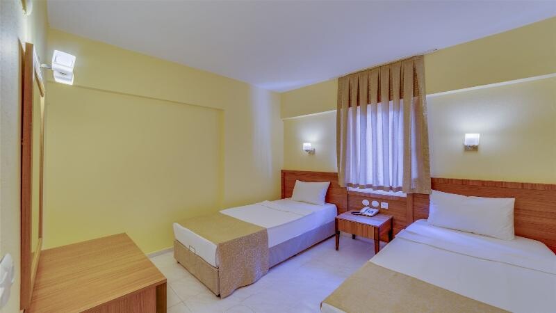 Alenz Suite Hotel photo 8