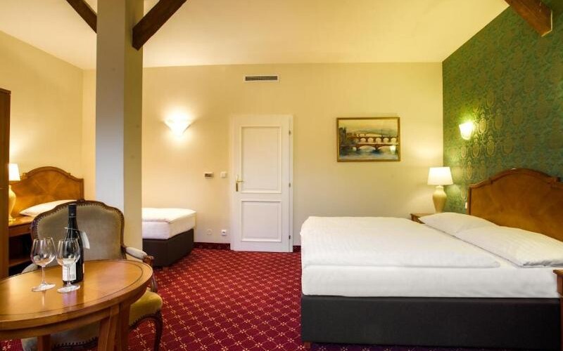 Saint George photo 3