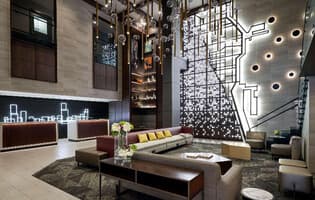 Hampton Inn & Suites Chicago-Downtown