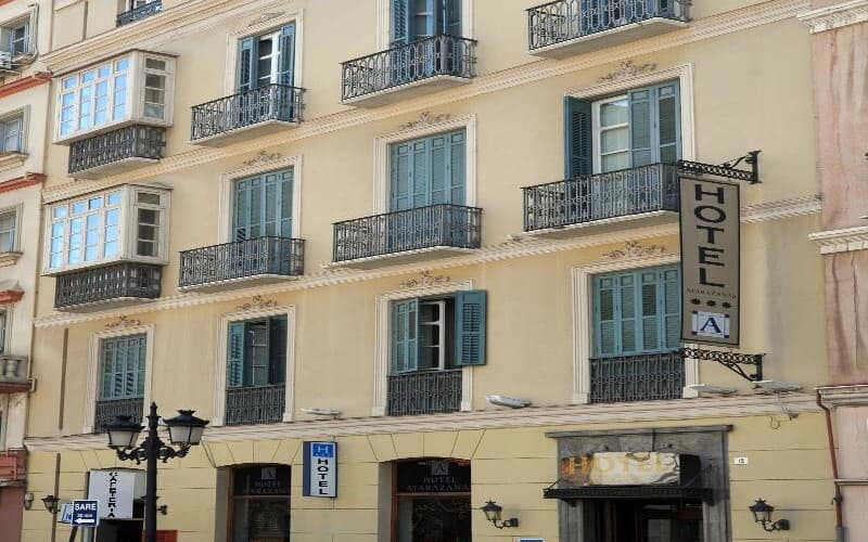 Atarazanas Malaga Boutique