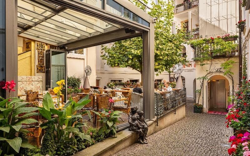 Iron Gate Hotel and Suites