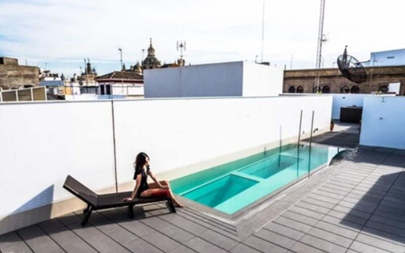 Welldone Quality Crystal Pool