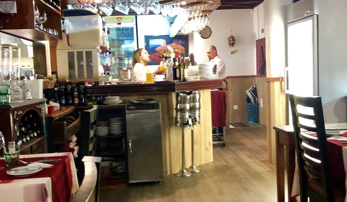 Bora Café