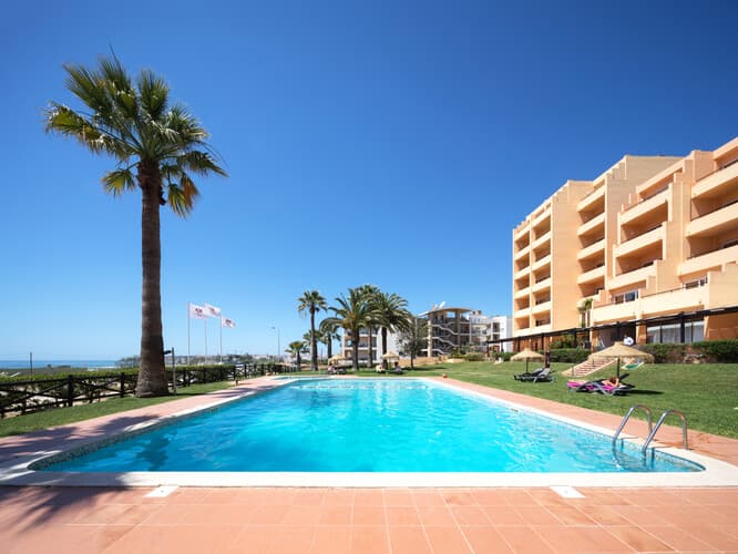 Meia Praia Lagos - Beach Club Apartments