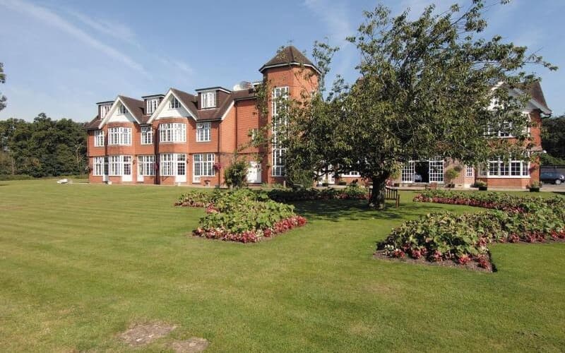 The Grovefield House