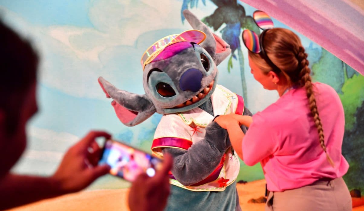 Stitch Live