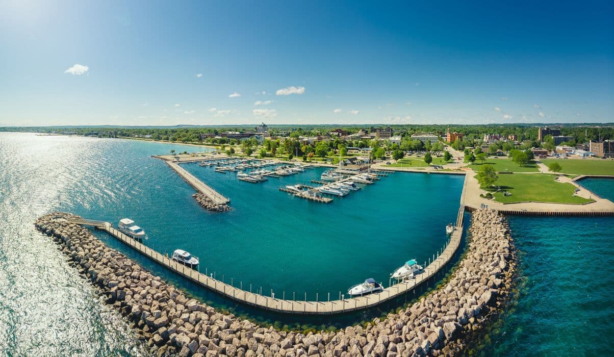 Traverse City – Year-Round Escape
