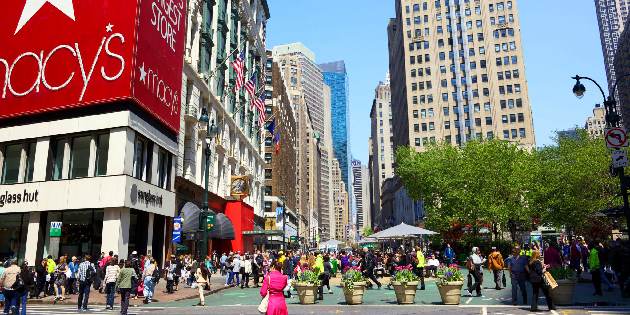 New-York-Christmas-Shopping---Macys