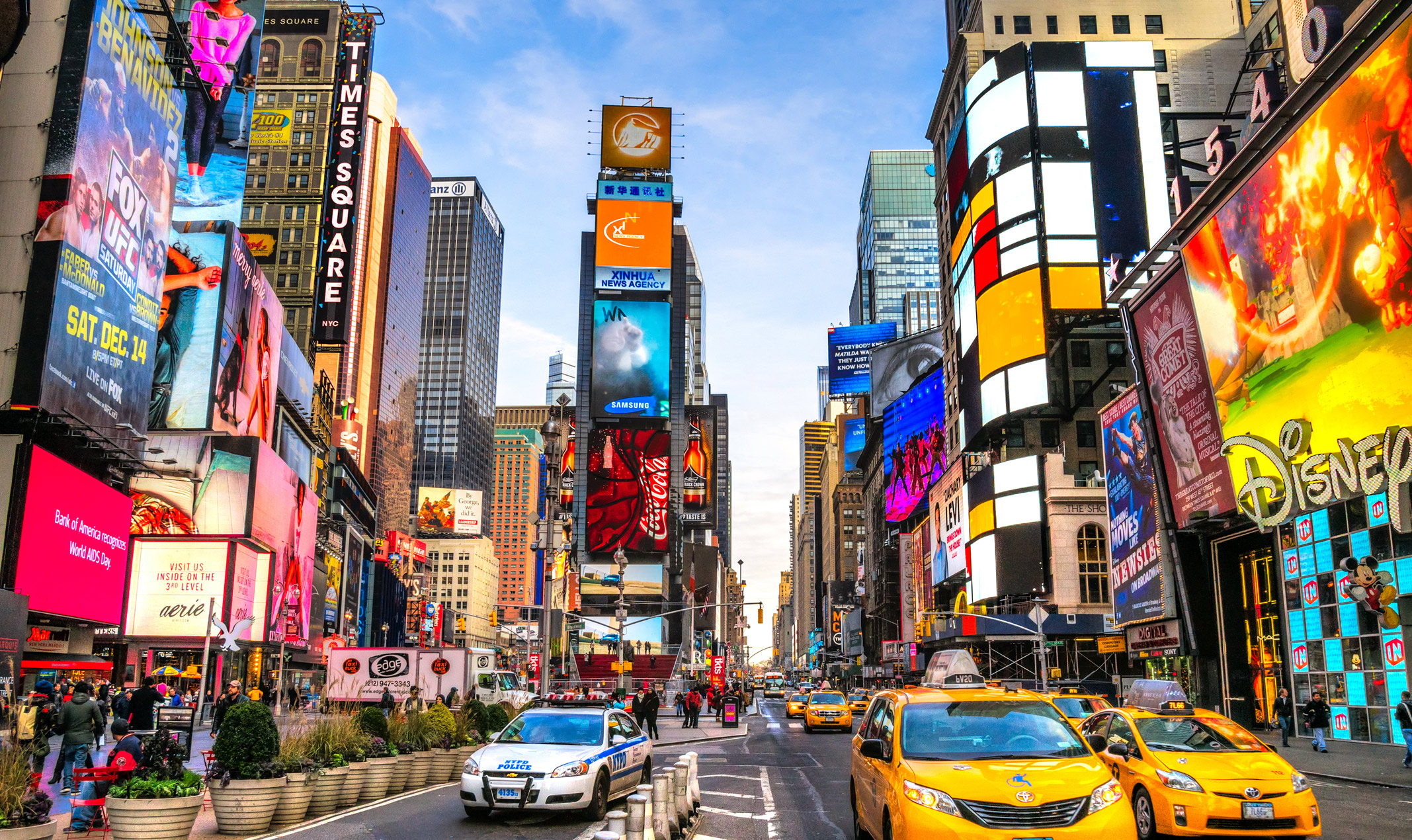 7 Best Places for New York Christmas Shopping - Click&Go Travel Blog