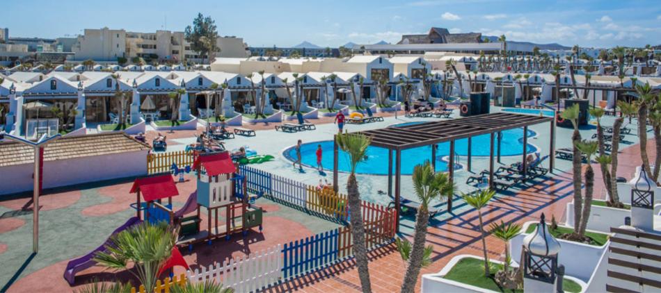 Sands Beach Resort in Costa Teguise - Family Friendly Resort in Lanzarote