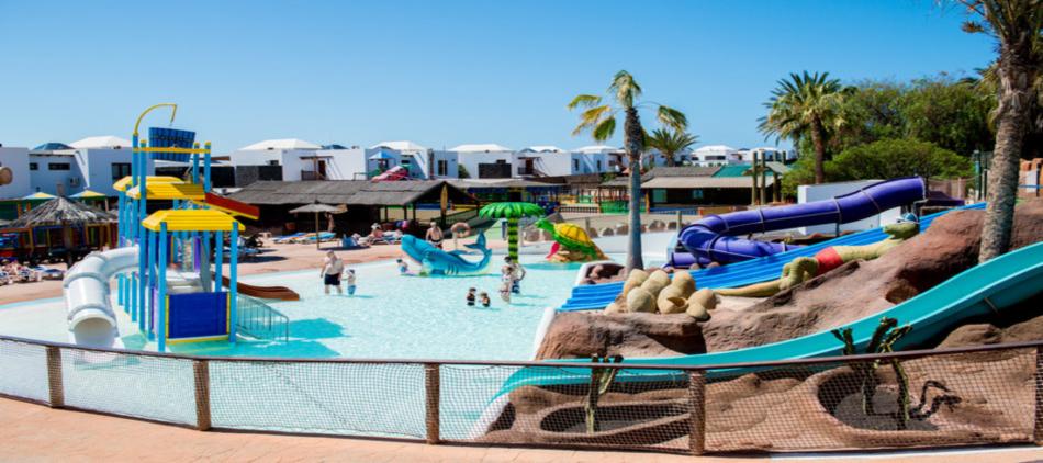 The pool and waterslides in the HL Paradise Hotel in Playa Blanca