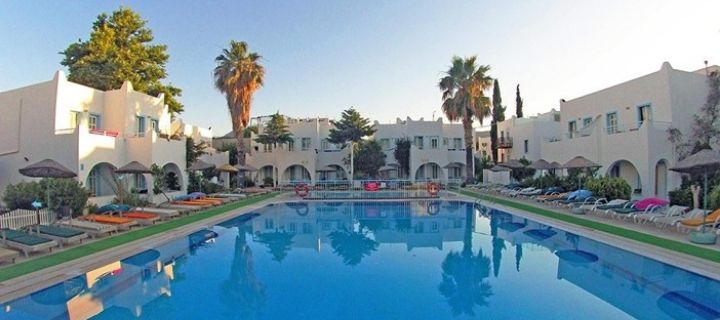 Pool in 3* Hotel Bagevleri in Gumbet, Turkey