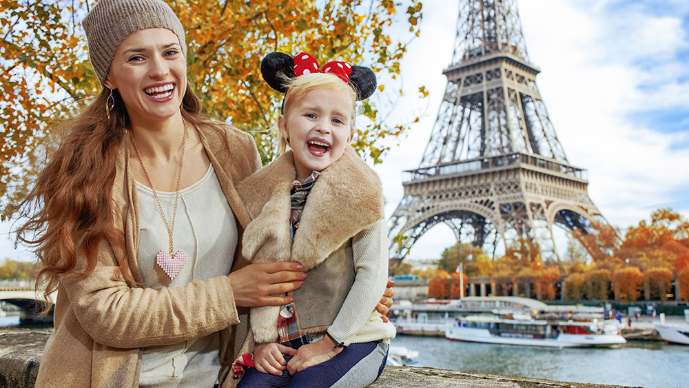 How to plan a memorable day trip to Paris from Disneyland
