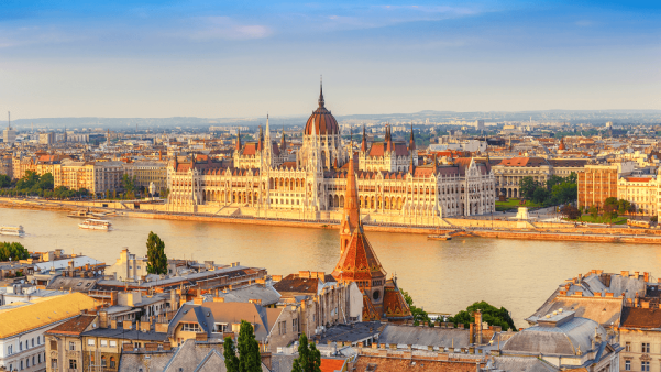 budapest-parliment-building