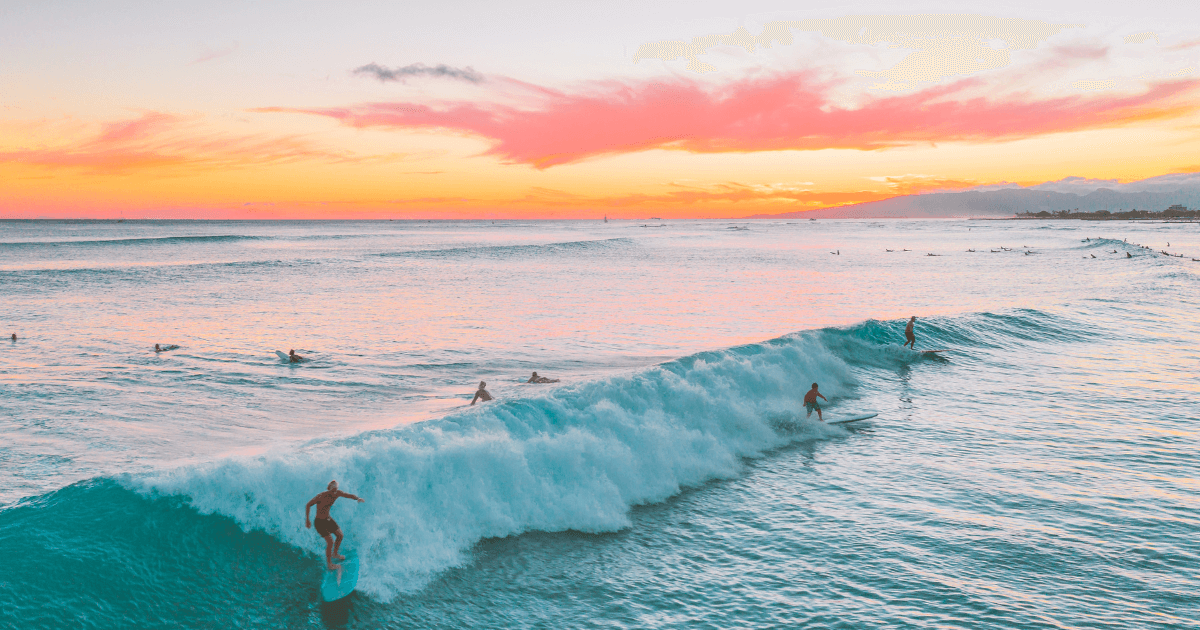 surfing in the algarve