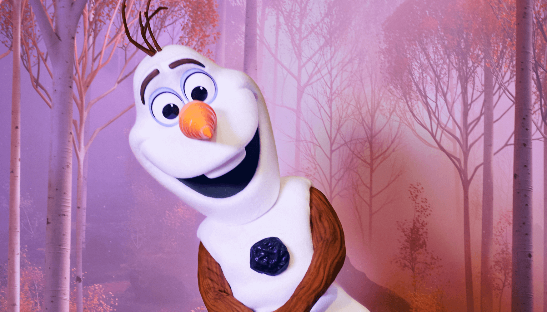 olaf from frozen show at disneyland 