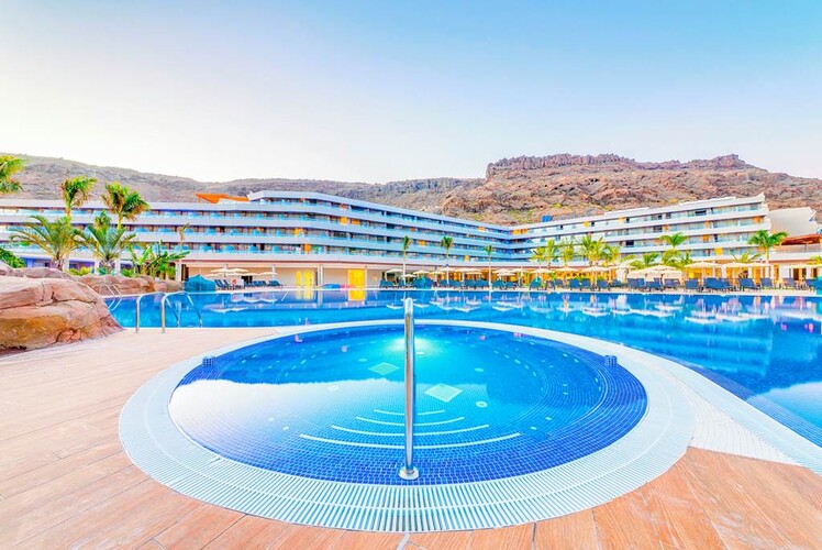 Radisson Blu Resort & Spa Mogan photo 1